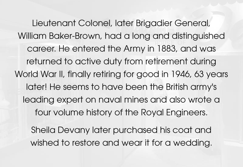 gallery-wedding-dress-militarycoat-restore-2